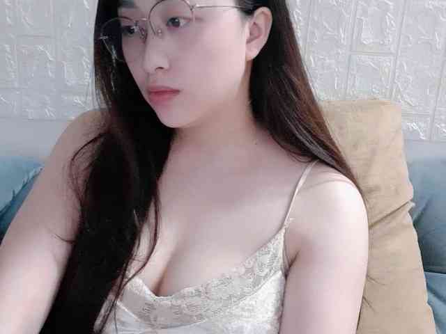 Amy-Yong webcam