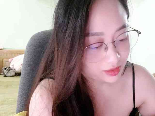 Amy-Yong webcam