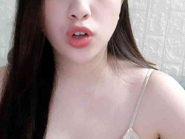 Amy-Yong Amy-Yong