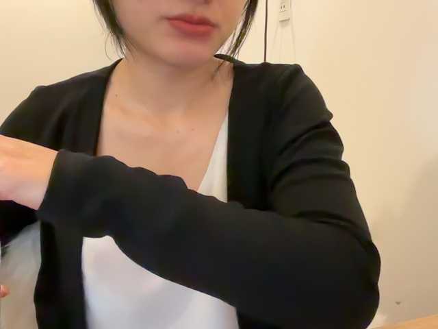 Julia-Zhen live cam on BongaCams