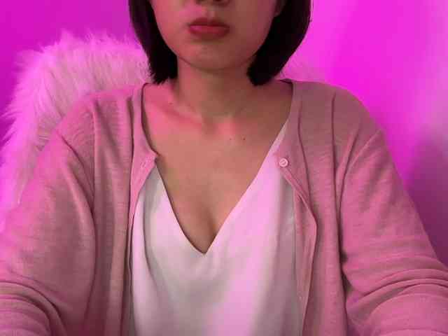 Julia-Zhen webcam