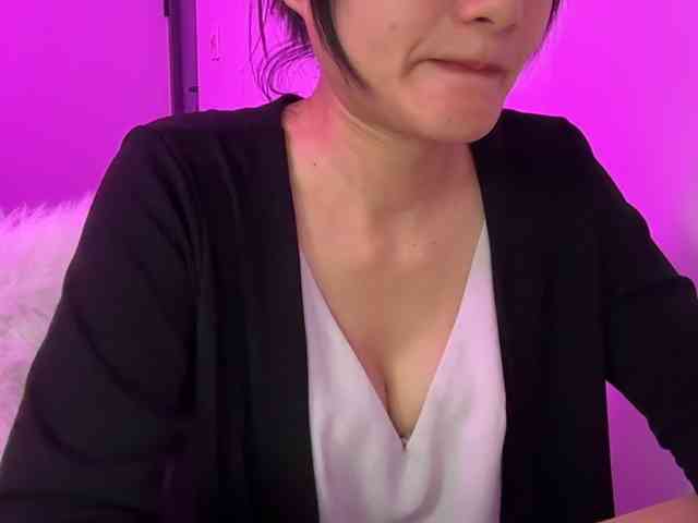 Julia-Zhen webcam