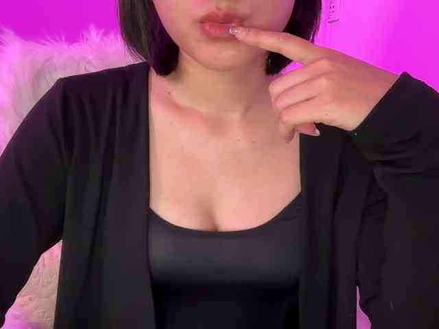 Julia-Zhen webcam