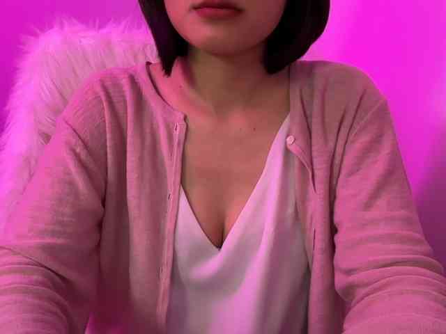 Julia-Zhen webcam