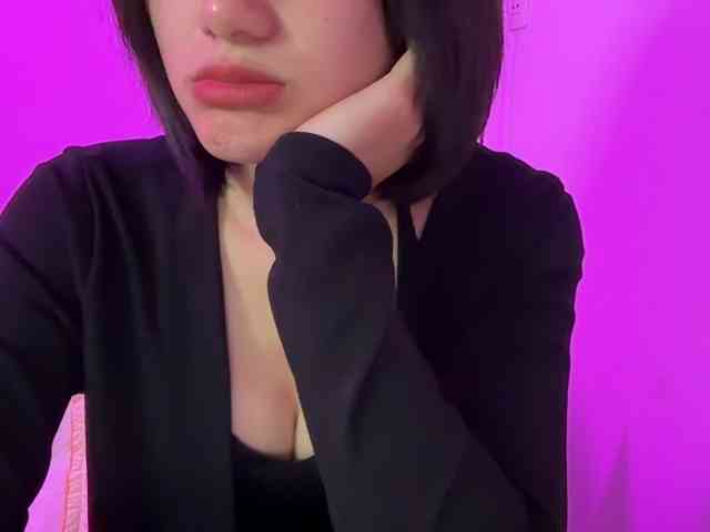 Julia-Zhen webcam