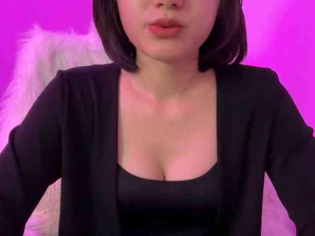 Julia-Zhen webcam