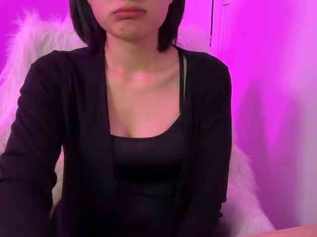 Julia-Zhen webcam