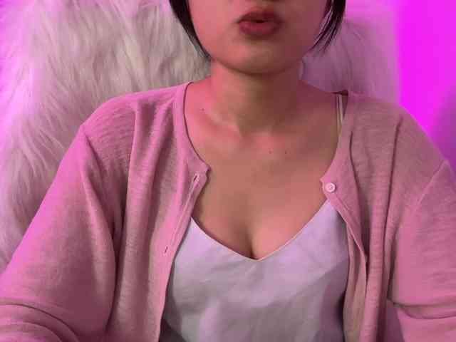 Julia-Zhen webcam