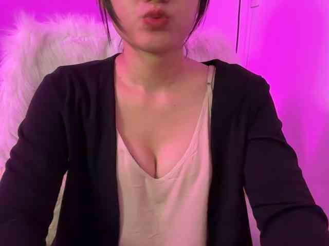 Julia-Zhen webcam