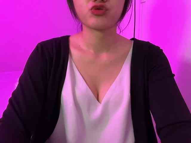 Julia-Zhen webcam