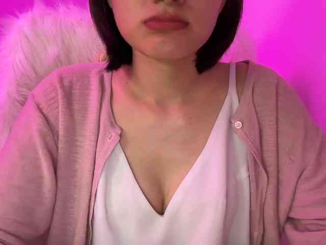 Julia-Zhen webcam