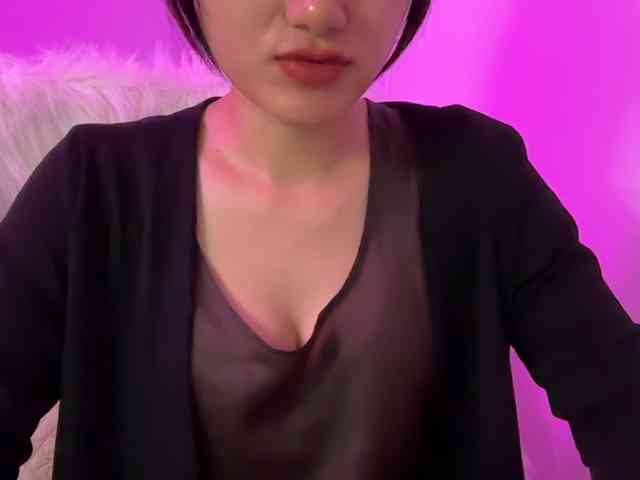 Julia-Zhen webcam