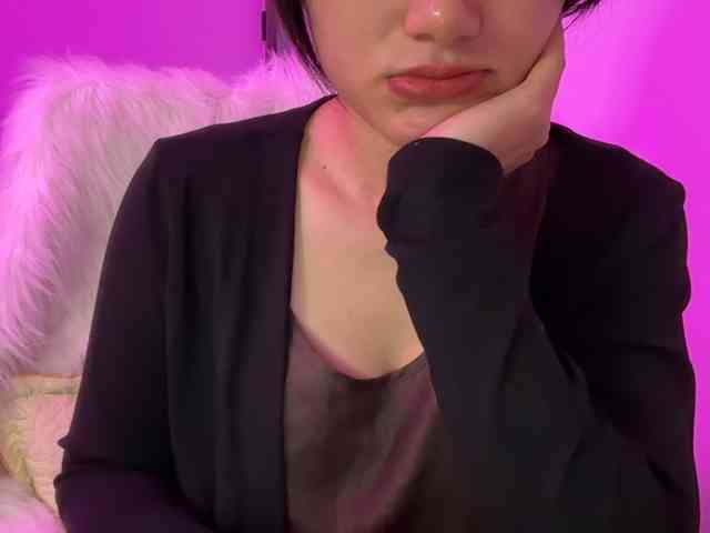 Julia-Zhen webcam