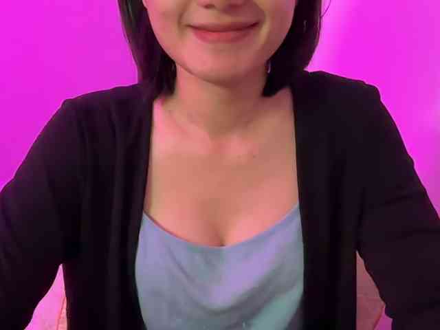 Julia-Zhen webcam