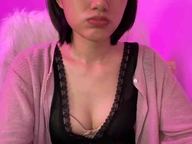 Julia-Zhen webcam