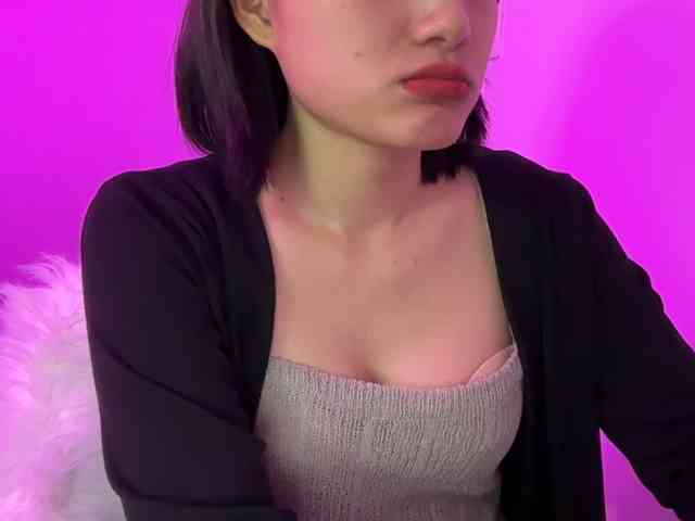 Julia-Zhen webcam