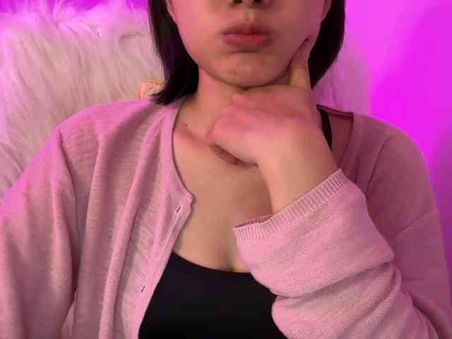 Julia-Zhen webcam