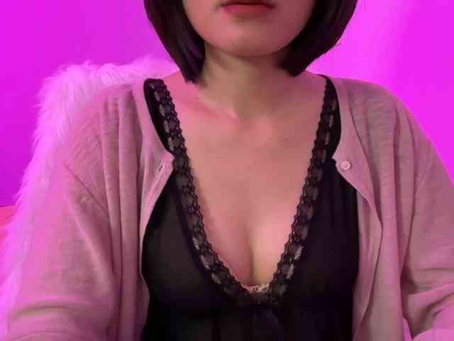 Julia-Zhen webcam