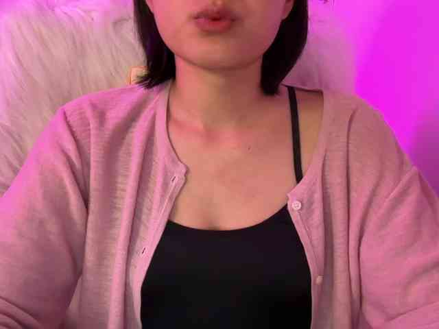 Julia-Zhen webcam