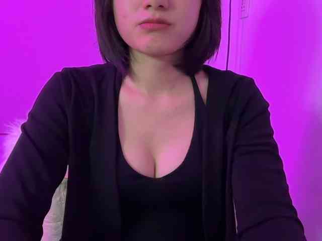 Julia-Zhen webcam
