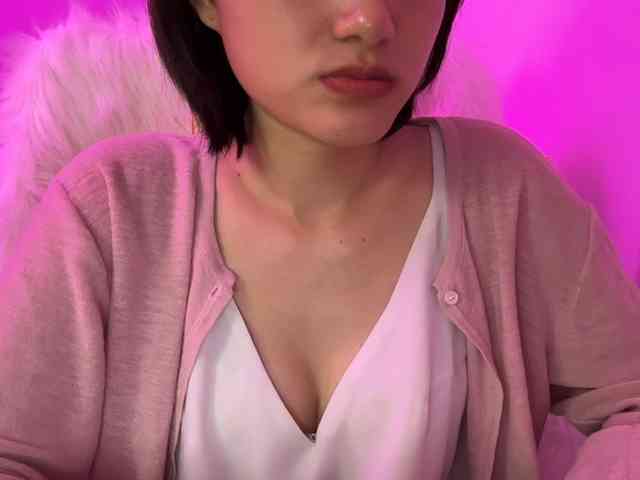 Julia-Zhen webcam