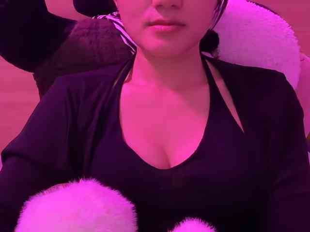 Julia-Zhen webcam