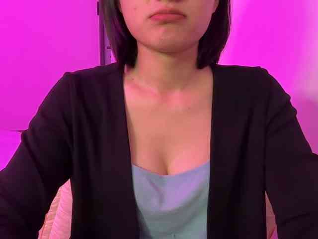 Julia-Zhen webcam