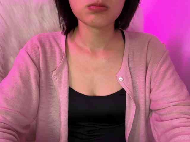 Julia-Zhen webcam