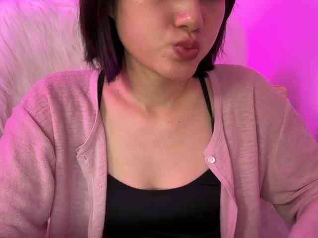 Julia-Zhen webcam