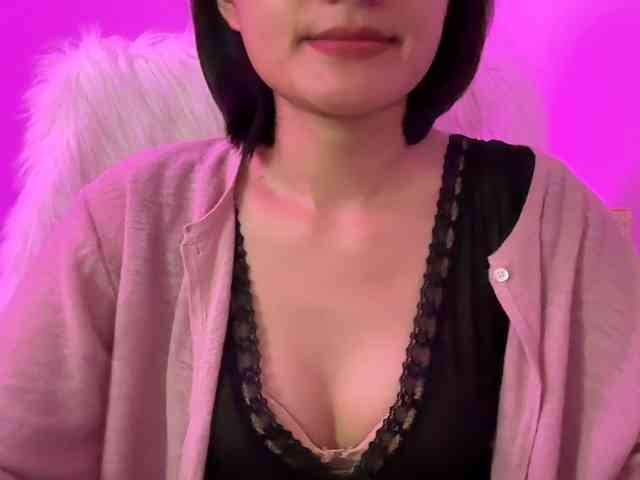 Julia-Zhen webcam