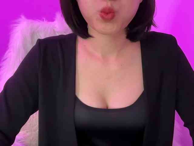 Julia-Zhen webcam