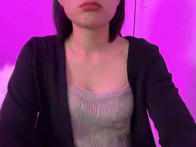 Julia-Zhen webcam