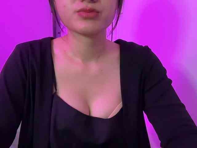 Julia-Zhen webcam