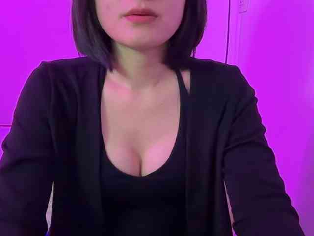 Julia-Zhen webcam