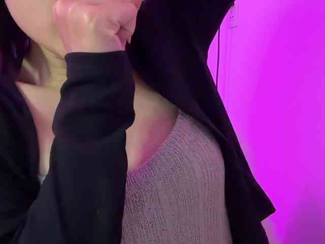 Julia-Zhen webcam