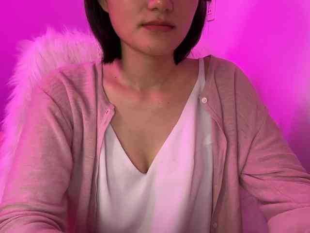 Julia-Zhen webcam