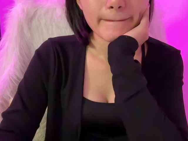 Julia-Zhen webcam