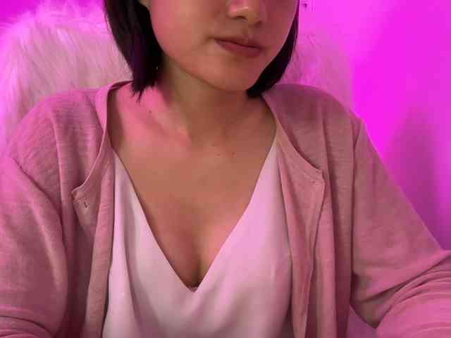 Julia-Zhen webcam