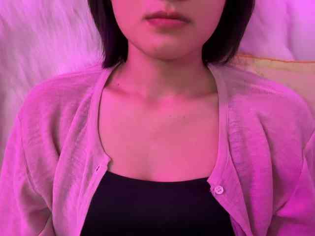 Julia-Zhen webcam