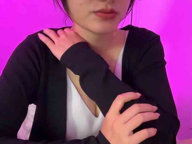 Julia-Zhen webcam