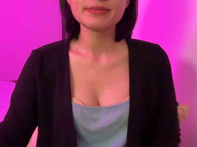 Julia-Zhen webcam