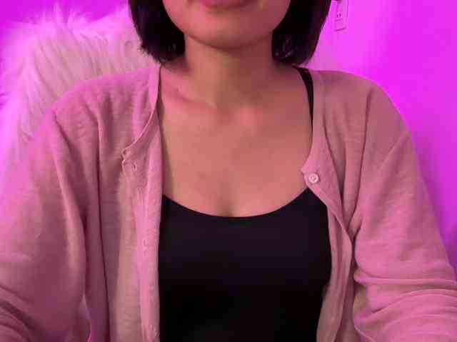 Julia-Zhen webcam