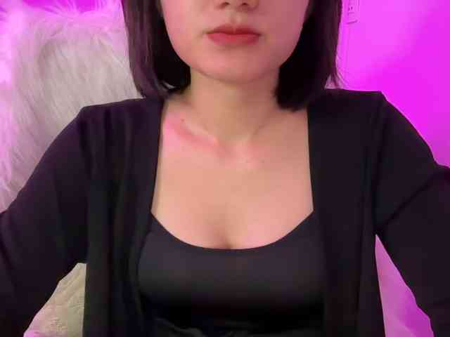 Julia-Zhen webcam