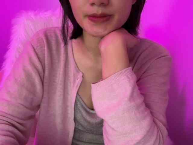 Julia-Zhen webcam