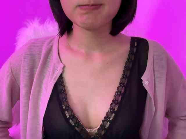 Julia-Zhen webcam