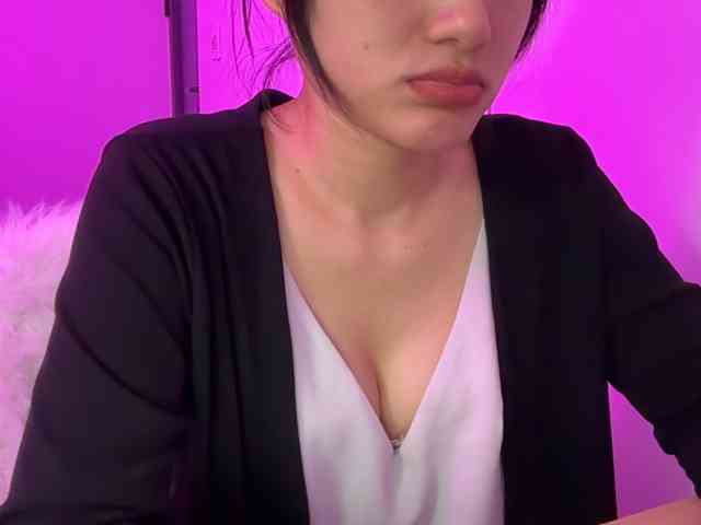 Julia-Zhen webcam