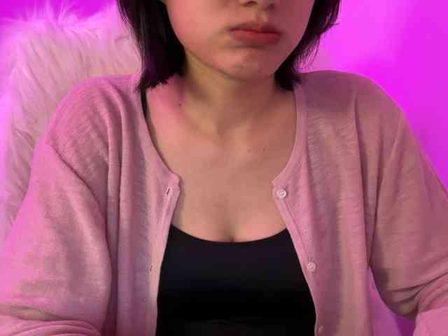 Julia-Zhen webcam