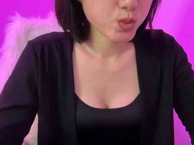 Julia-Zhen webcam