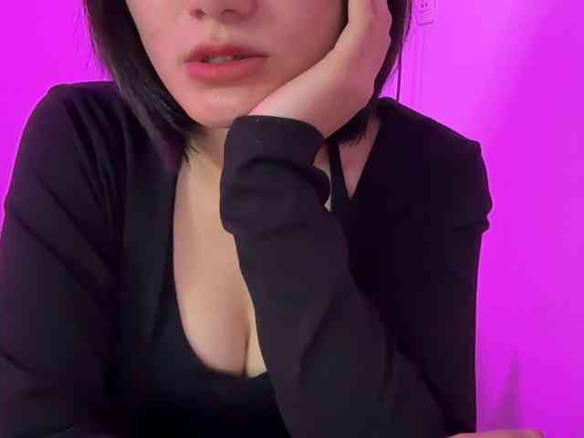 Julia-Zhen webcam