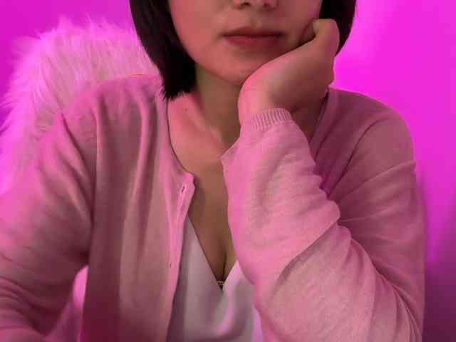 Julia-Zhen webcam